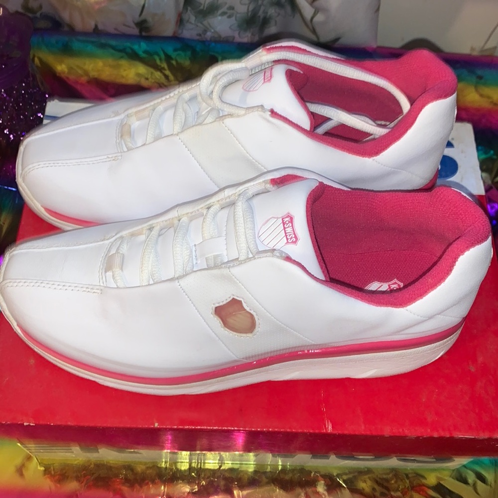 K-SWISS WOMEN'S WALKING SHOE